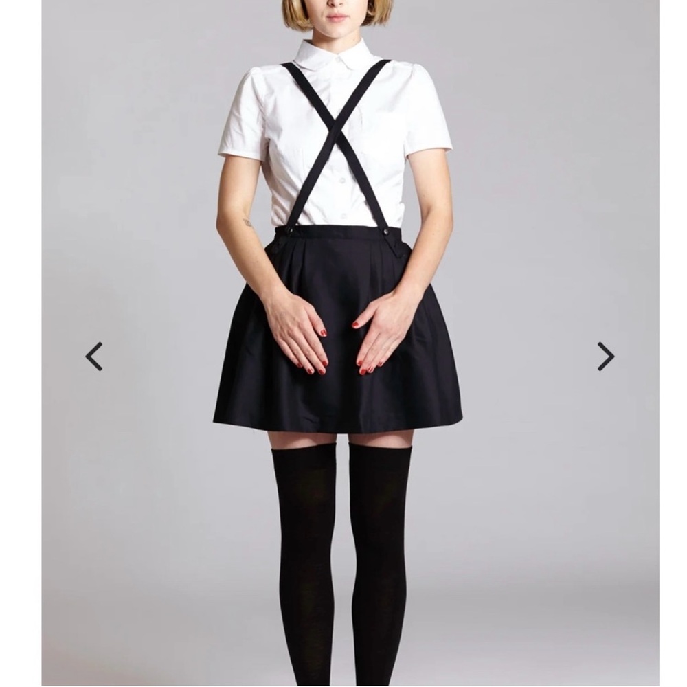 L’ecole des Femmes Suspender Skirt, Navy Size Med